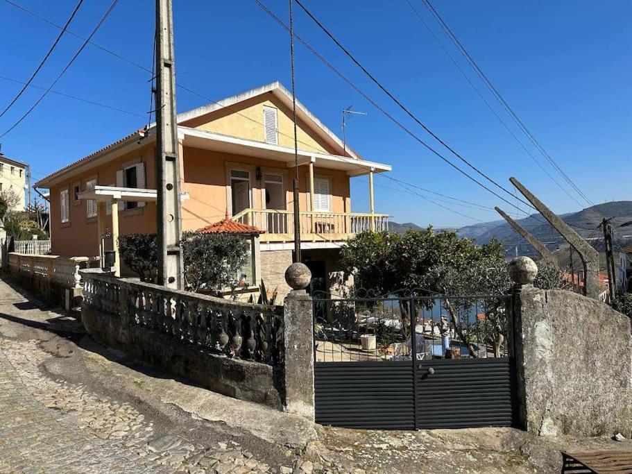 Casa De Sergude ペーゾ・ダ・レーグア エクステリア 写真